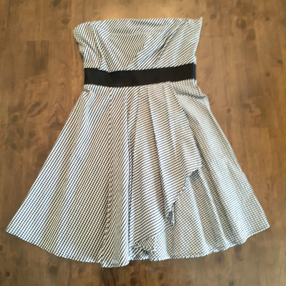 Black and White Gingham Strapless Dress